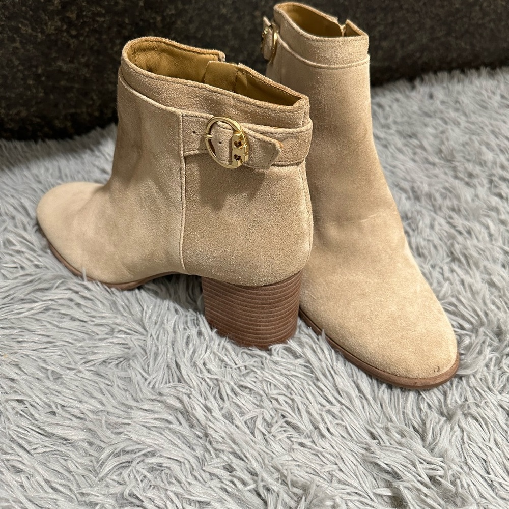 TORY BURCH SUEDE LEATHER ZIP ANKLE BOOTS BOOTIES 7B BRITISH TAN CAMEL